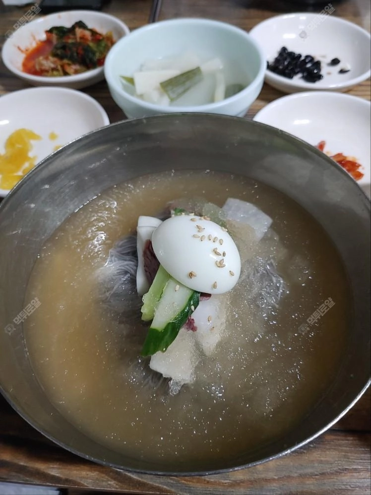 점심 식사 맛점