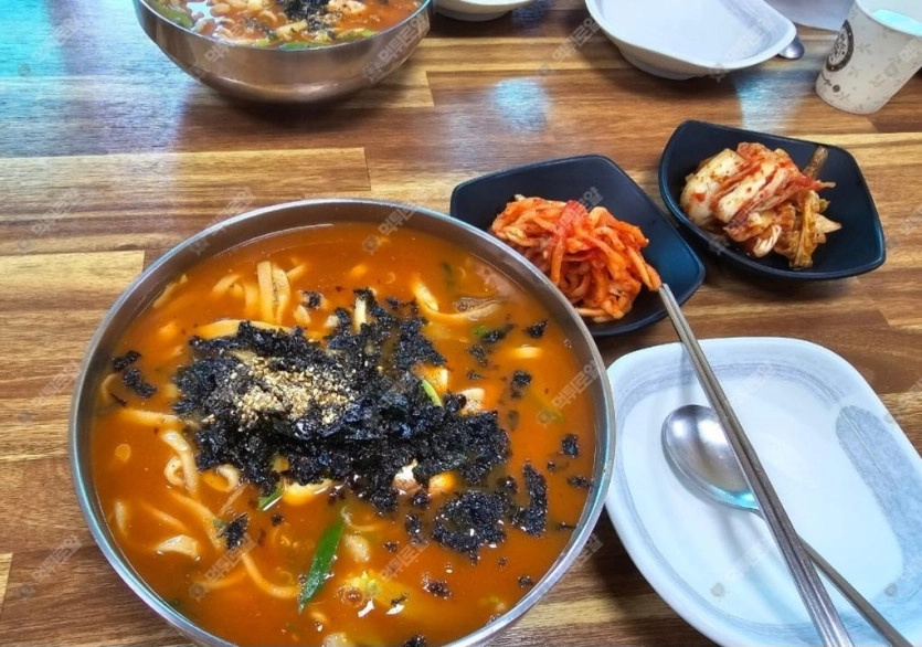 점심 챙기세요ㅎ 오늘은 저희동네 맛집